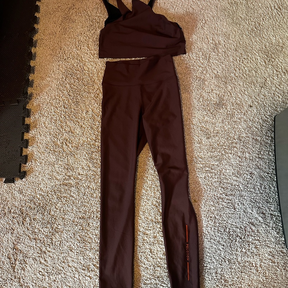 Peloton Maroon Show Up Legging & Sports Bra